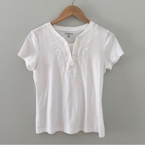 Croft & Barrow White V-neck Embroidered‎ Shirt Women's Sz MP
